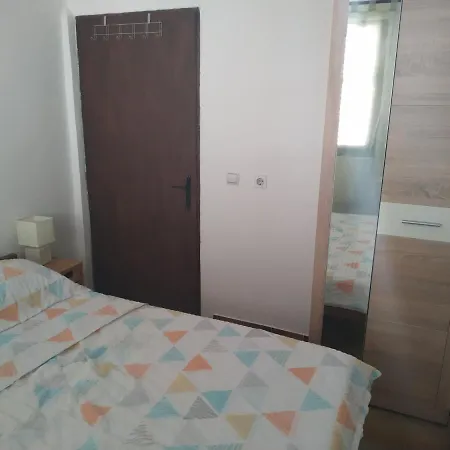 Summer Apartment